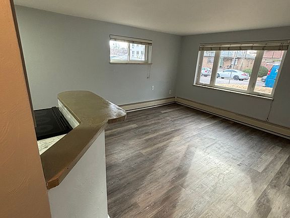 3rd image of 2412 S York St APT 8