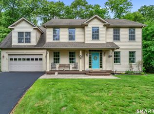 3 Arrowhead Trail, Waterford, CT 06385
