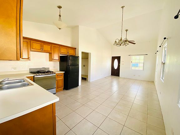 3rd image of 2-49 Sion Hill Est #Qu