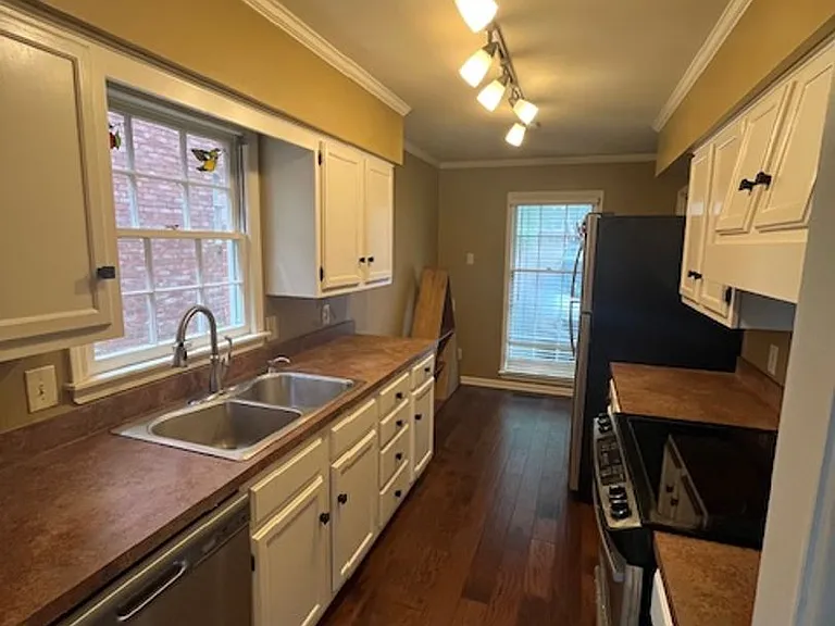 2805 Foxcroft Rd #704 — Photo 21