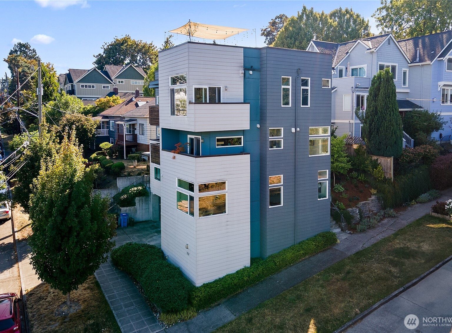 1735 27th Avenue, Seattle, WA 98122 | MLS #2576656 | Zillow