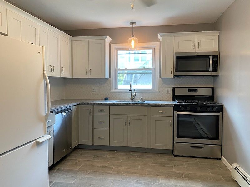 2nd image of 258 Columbus Ave Floor 2
