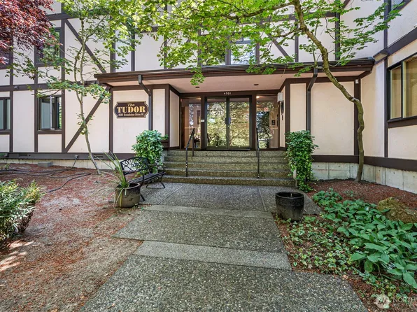 4501 Grandview Drive W #T221, University Place, WA 98466