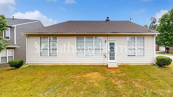 8401 Somerton Cir — Photo 23