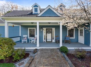 281 Longview Dr, Henniker, NH 03242