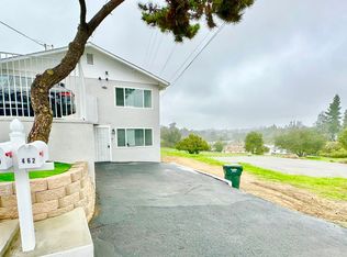 462 E Elder St, Fallbrook, CA 92028