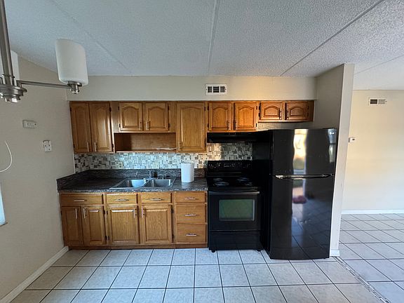 4th image of 727 Michigan Ct APT 2