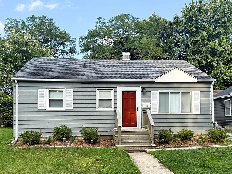10 Walnut Pkwy — Photo 1