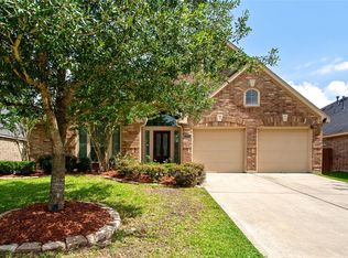 13043 Gentle Water Dr, Houston, TX 77044