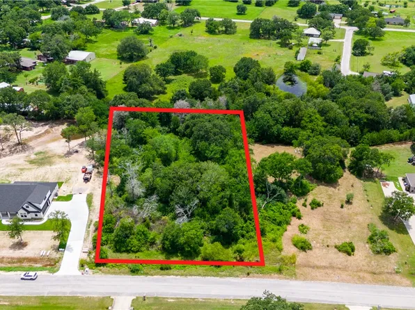7620 Field Creek Estates Dr, Bryan, TX 77808