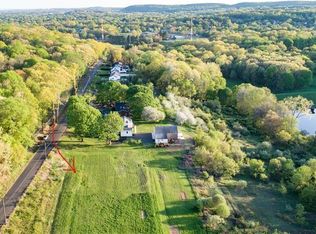 290 Denslow Hill Rd, Hamden, CT 06514