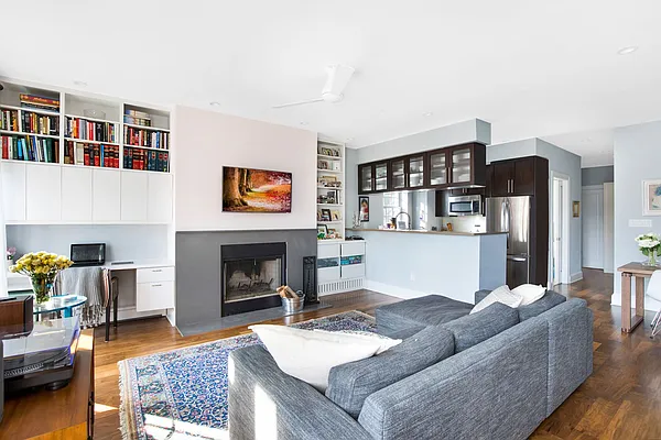 Sold by Compass | media 4
