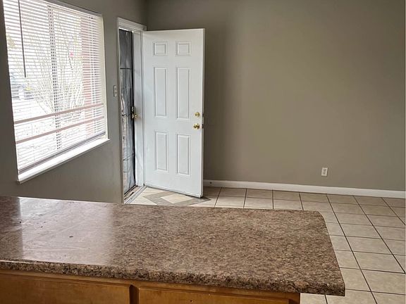 3rd image of 8320 Comet St #8314