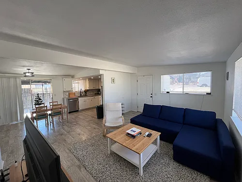 5333 Daisy Ave #A Photo 1