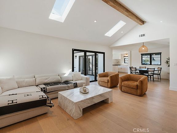 5th image of 2820 Stromboli Rd