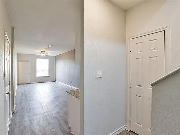 5th image of 8006 Julie Ave