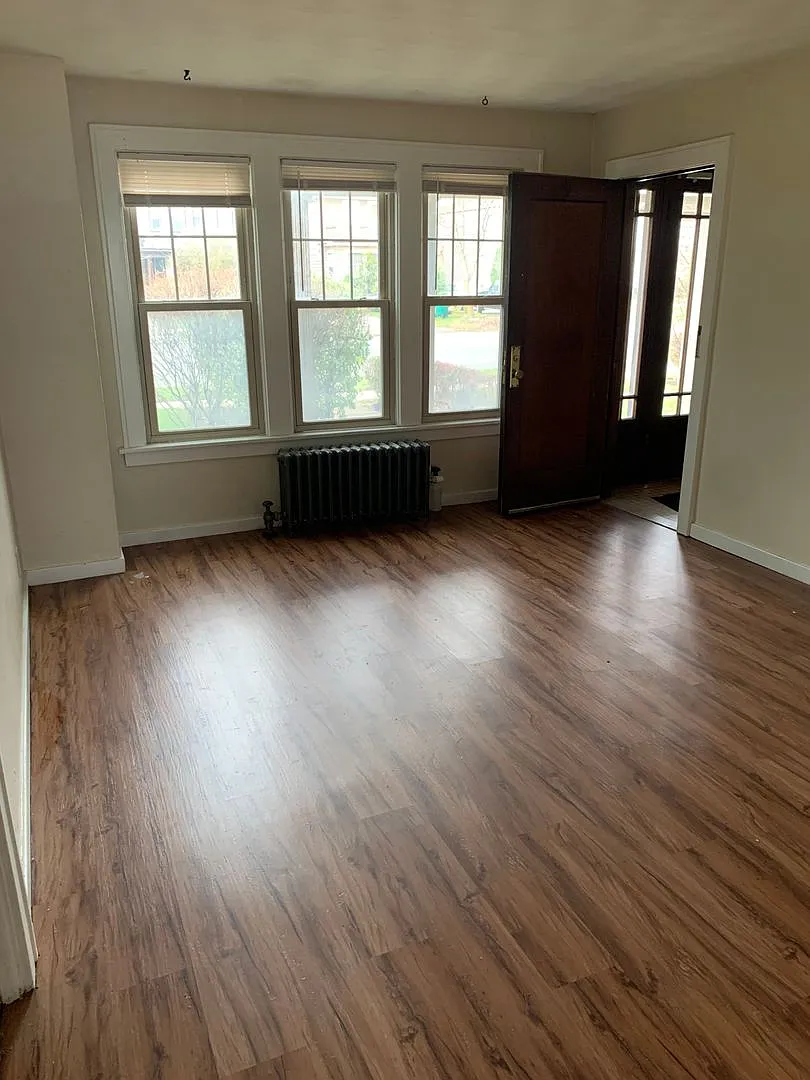 Colvin Gardens Apartments — Photo 4