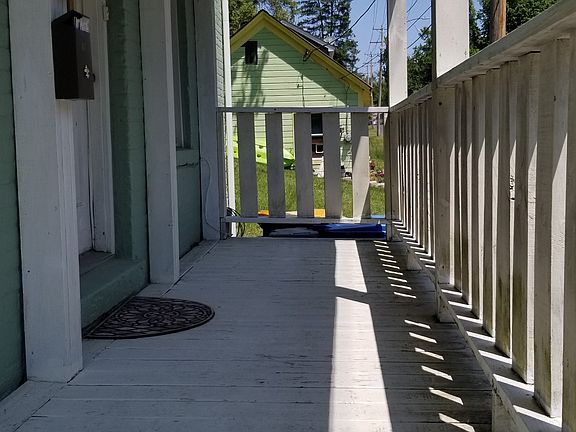 2nd image of 87-89 3rd Ave