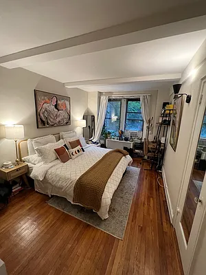 Rented by Douglas Elliman | media 6