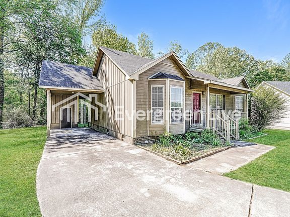 2nd image of 6704 Brittany Pl