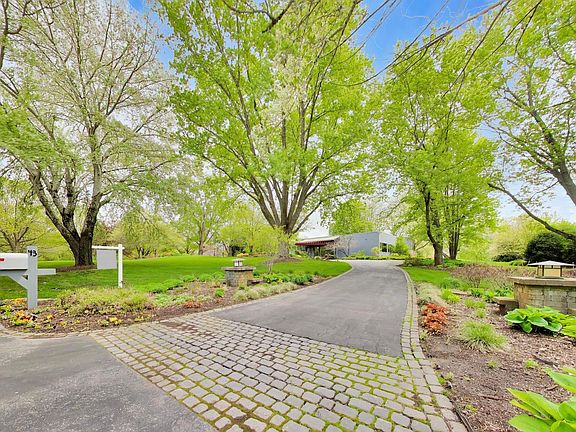 5th image of 43 Overbrook Rd