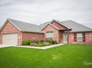 213 Ford St, Lowell, AR 72745