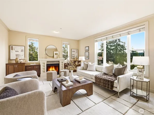 8850 Redmond Woodinville Road NE #301, Redmond, WA 98052