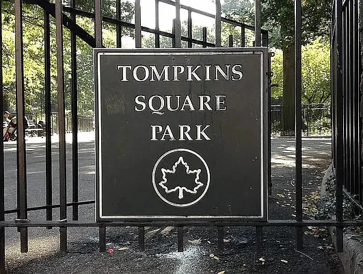 Rented by Douglas Elliman | media 15