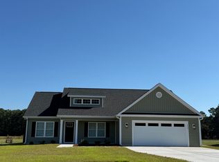 378 Three Curve Rd, Loris, SC 29569