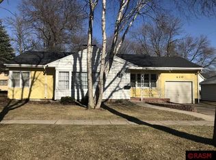 420 N Ramsey St, Blue Earth, MN 56013