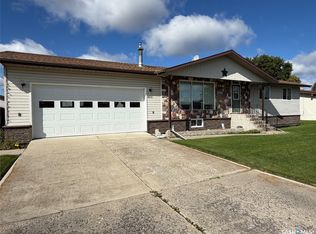 615 Main St, Hudson Bay, SK S0E0Y0