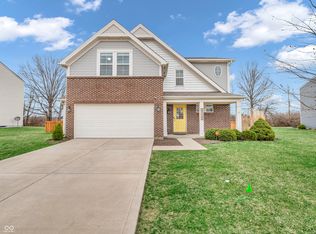 2207 McGregor Ct, Avon, IN 46123