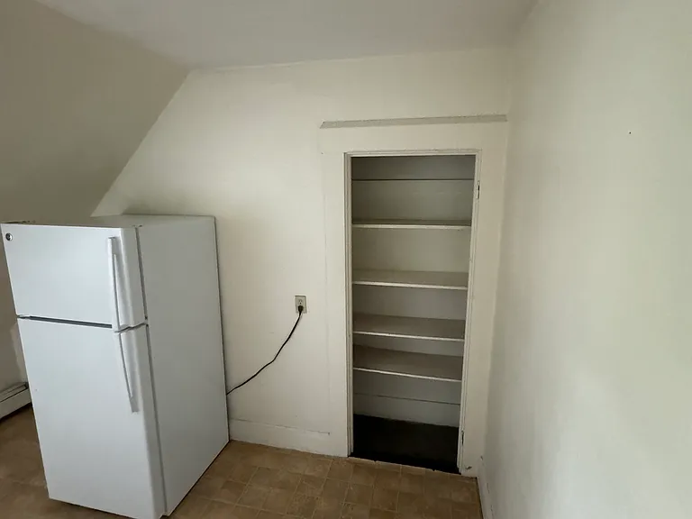 9-11 Mechanic St #6 — Photo 5
