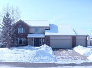 15005 N Harbourside Dr, Fort Wayne, IN 46814