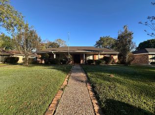 6120 Tangledahl Ln, Beaumont, TX 77706
