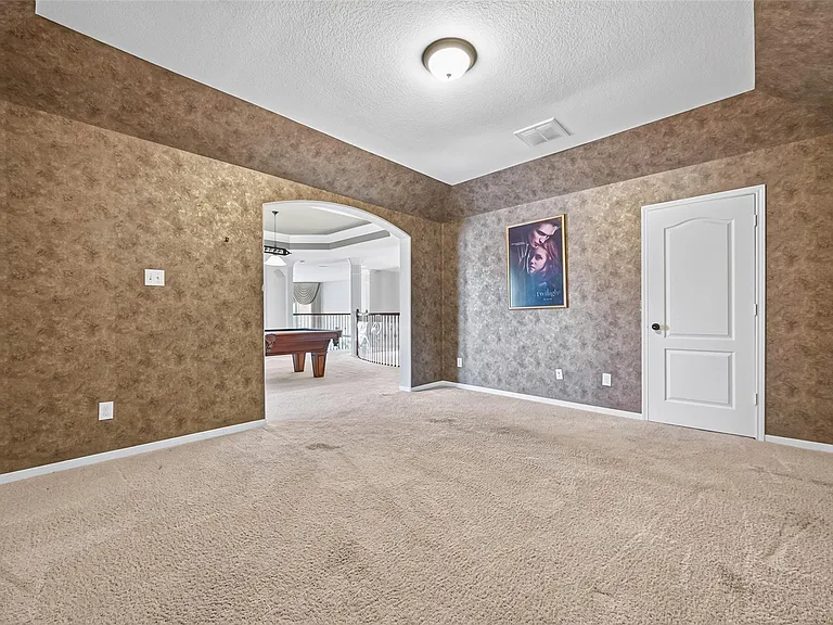 9735 Lansing Meadows Dr — Photo 46