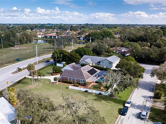 4th image of 3903 Bayside Ct