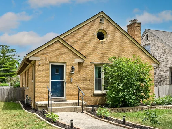 3024 N 85th STREET, Milwaukee, WI 53222