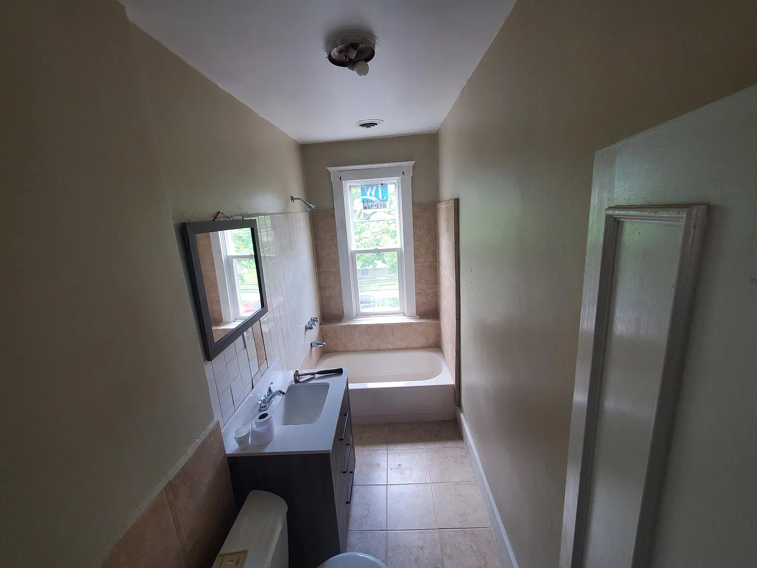 3257 Evaline Ave — Photo 4
