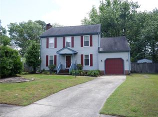 833 Arondale Cres, Chesapeake, VA 23320