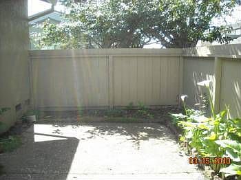 5th image of 996 Ronald Ct