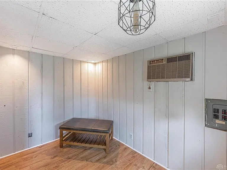5276 Buckner Dr — Photo 24