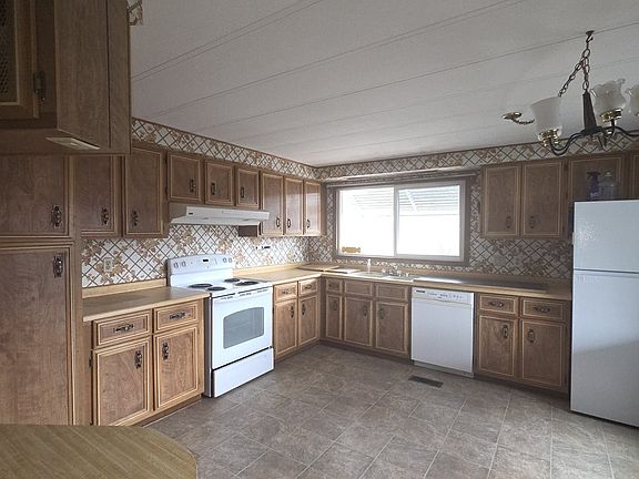 5th image of 512 Shadow Ranch Ln