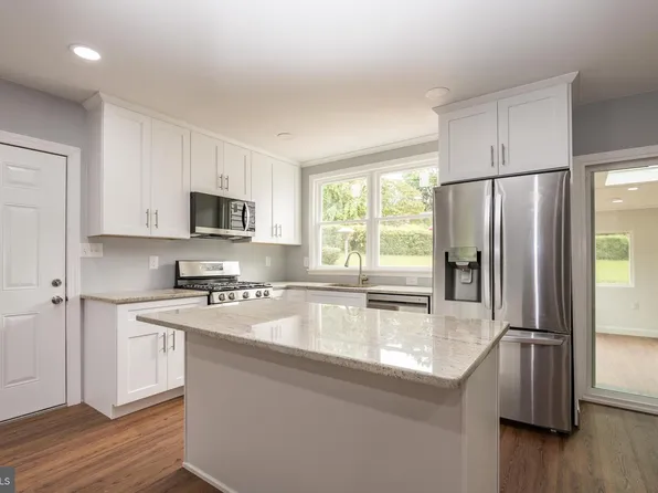 29 Beekman Rd, Wilmington, DE 19809