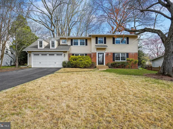 2512 Swift Run St, Vienna, VA 22180
