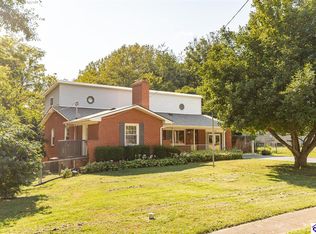 363 S Deepwood Dr, Radcliff, KY 40160