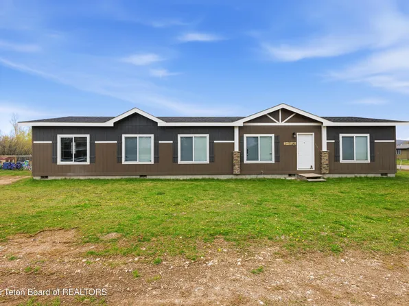 114 Elm St, Victor, ID 83455