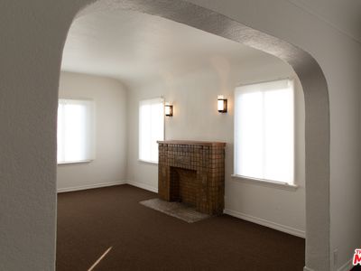 1935 W 23rd St, Los Angeles, CA, 90018
