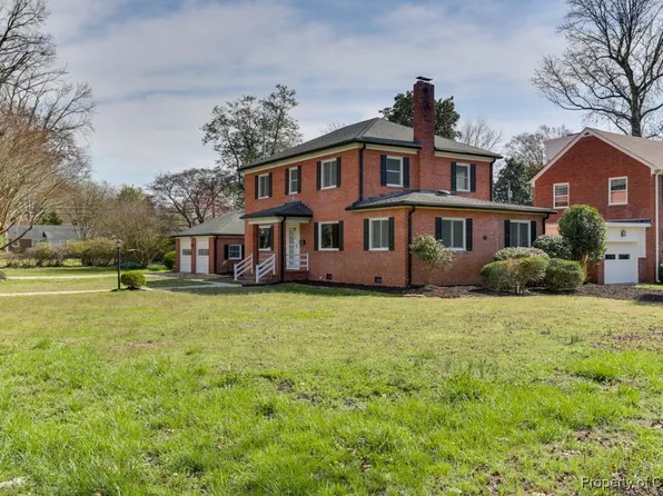 36 Cedar Ln, Newport News, VA 23601