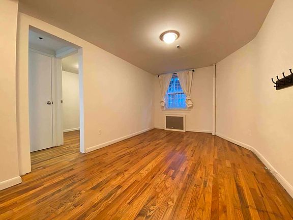 2nd image of 214 W 20th St #1F1
